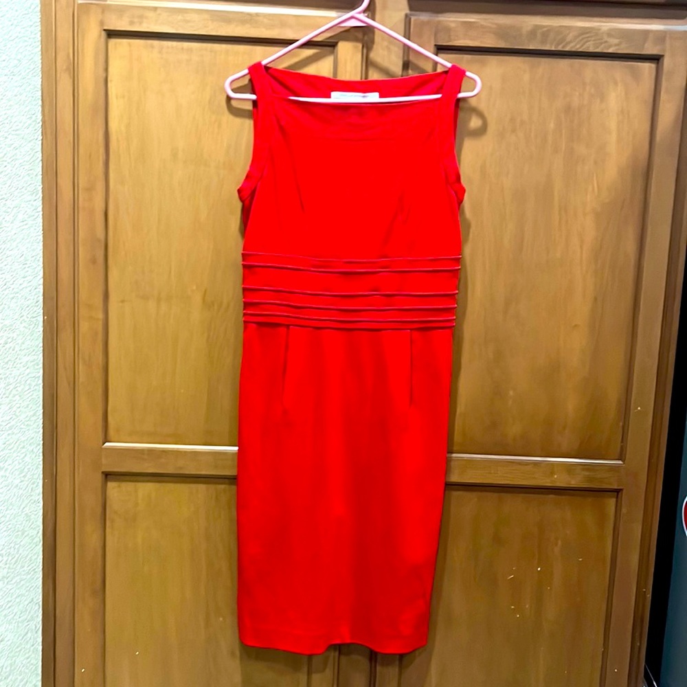Diane von Furstenberg size 6 red dress vintage . Gently woren , great condition